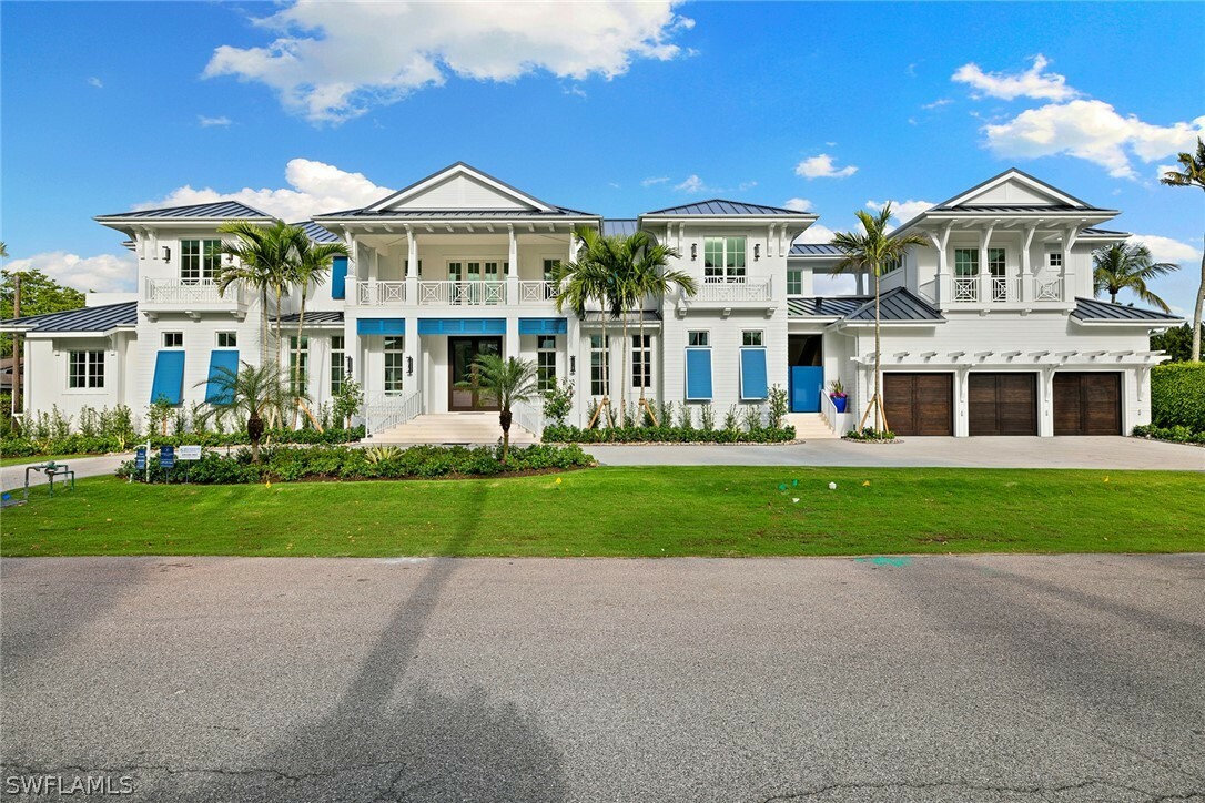 2131 Marina Drive  Naples FL 34102 photo