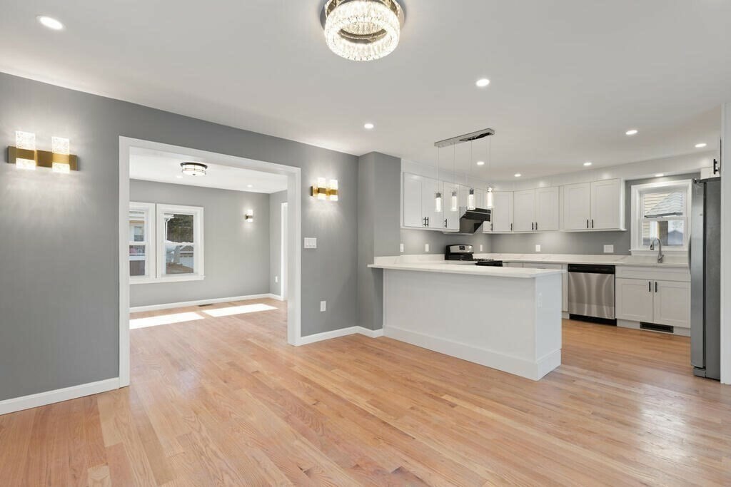 Property Photo: 36 Cheever St MA 02186