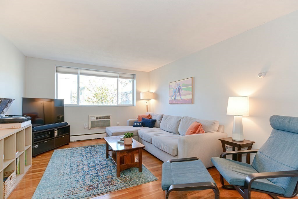 Property Photo: 354 Market Street 7 MA 02135