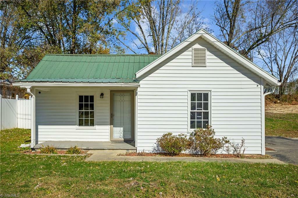 Property Photo:  127 Coolidge Avenue  NC 27030 