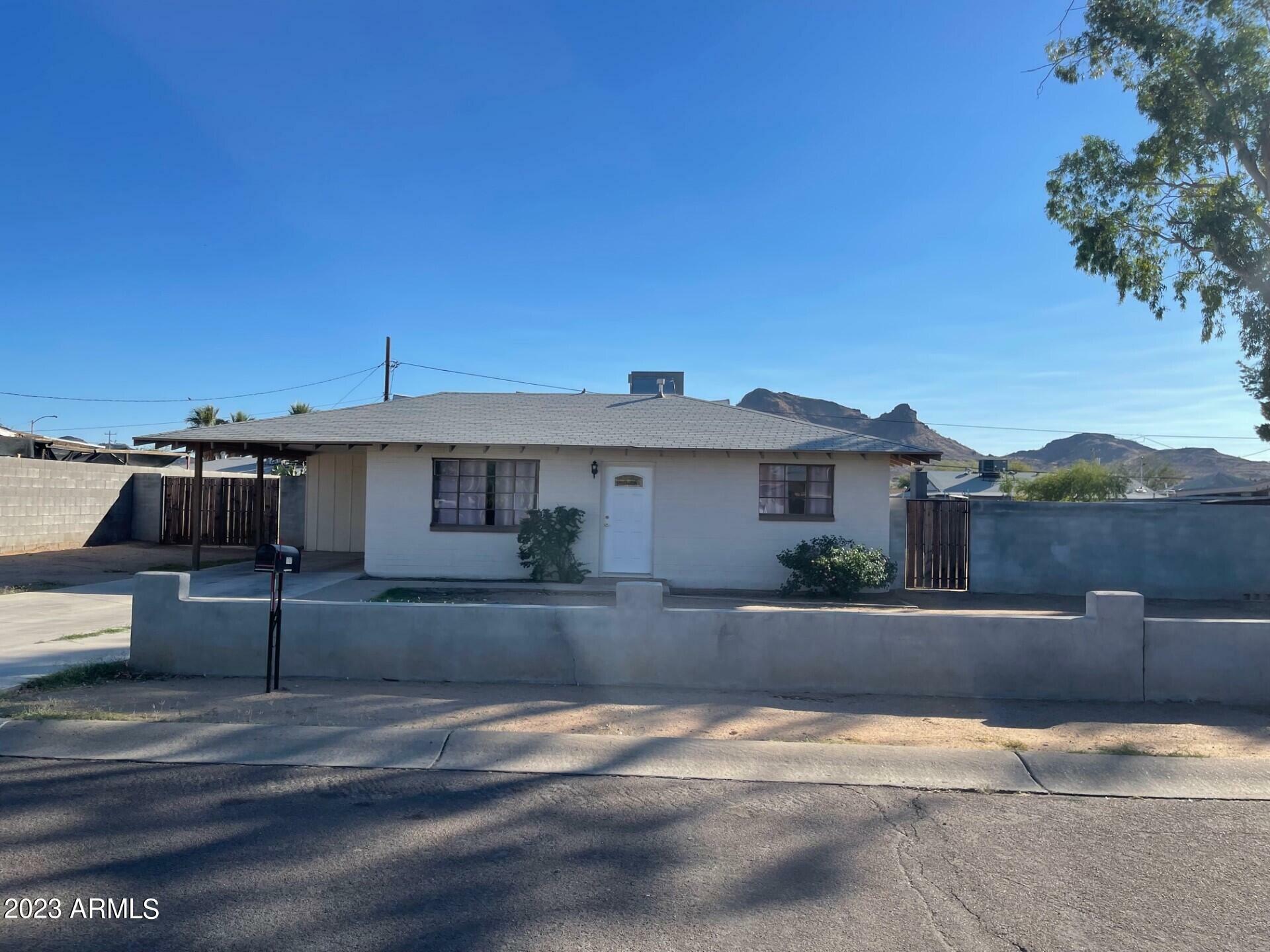 Property Photo:  1707 E Phelps Road  AZ 85022 