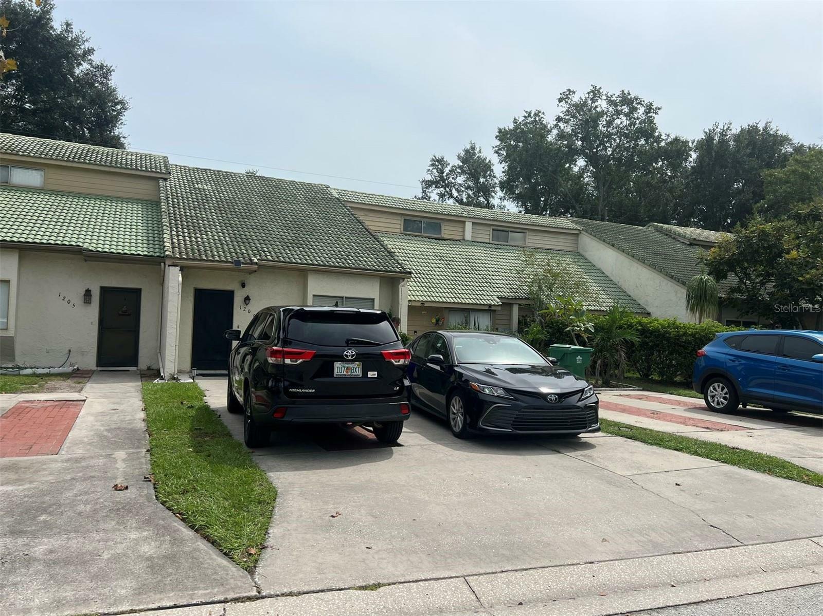 Property Photo:  1209 S Park Avenue  FL 34787 