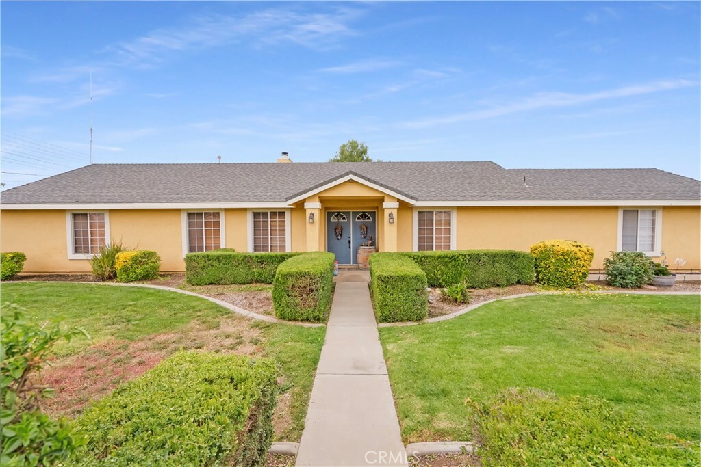 Property Photo:  17689 Parsons Road  CA 92508 
