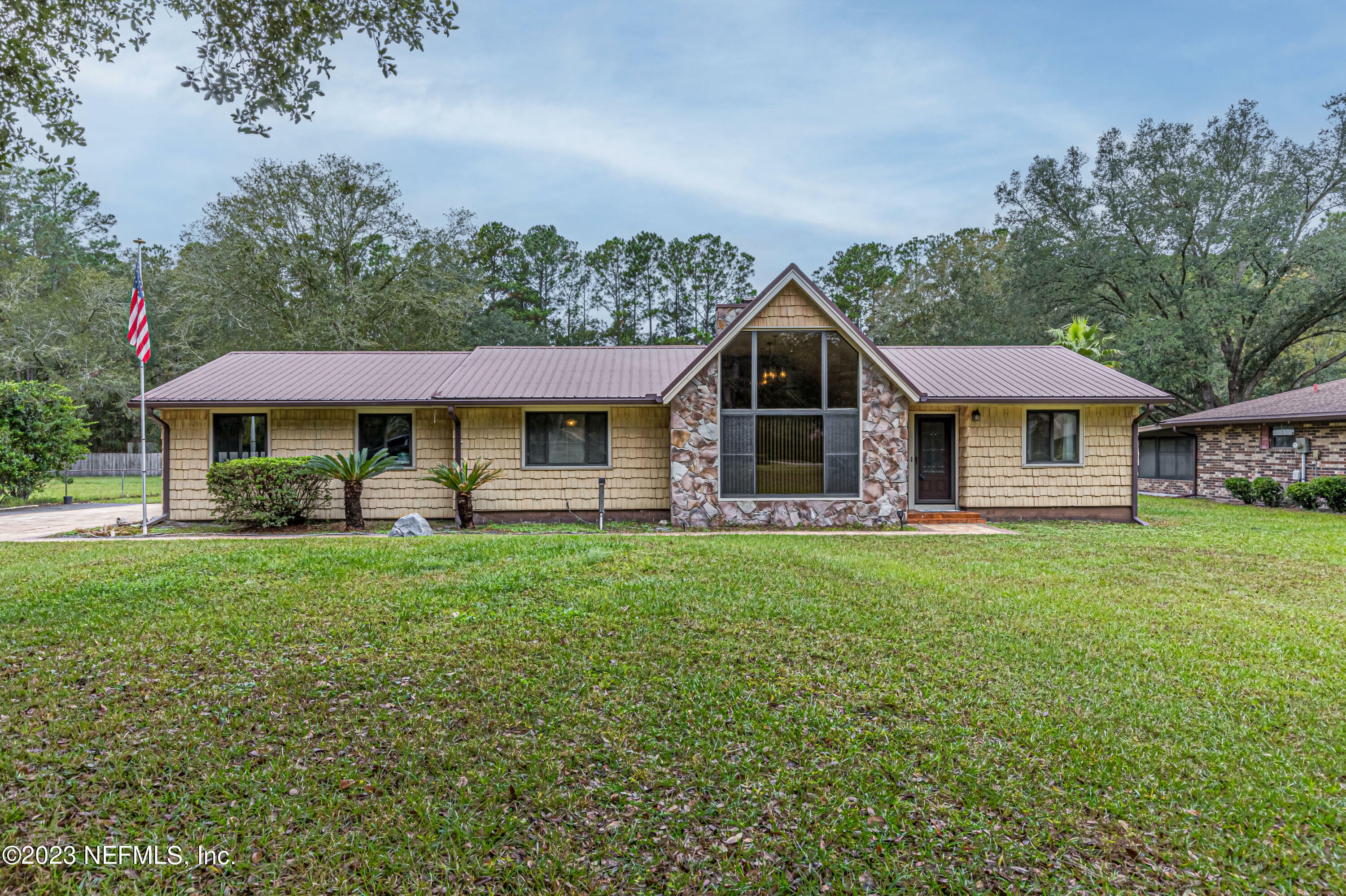 Property Photo:  1242 Foxmeadow Trail  FL 32068 