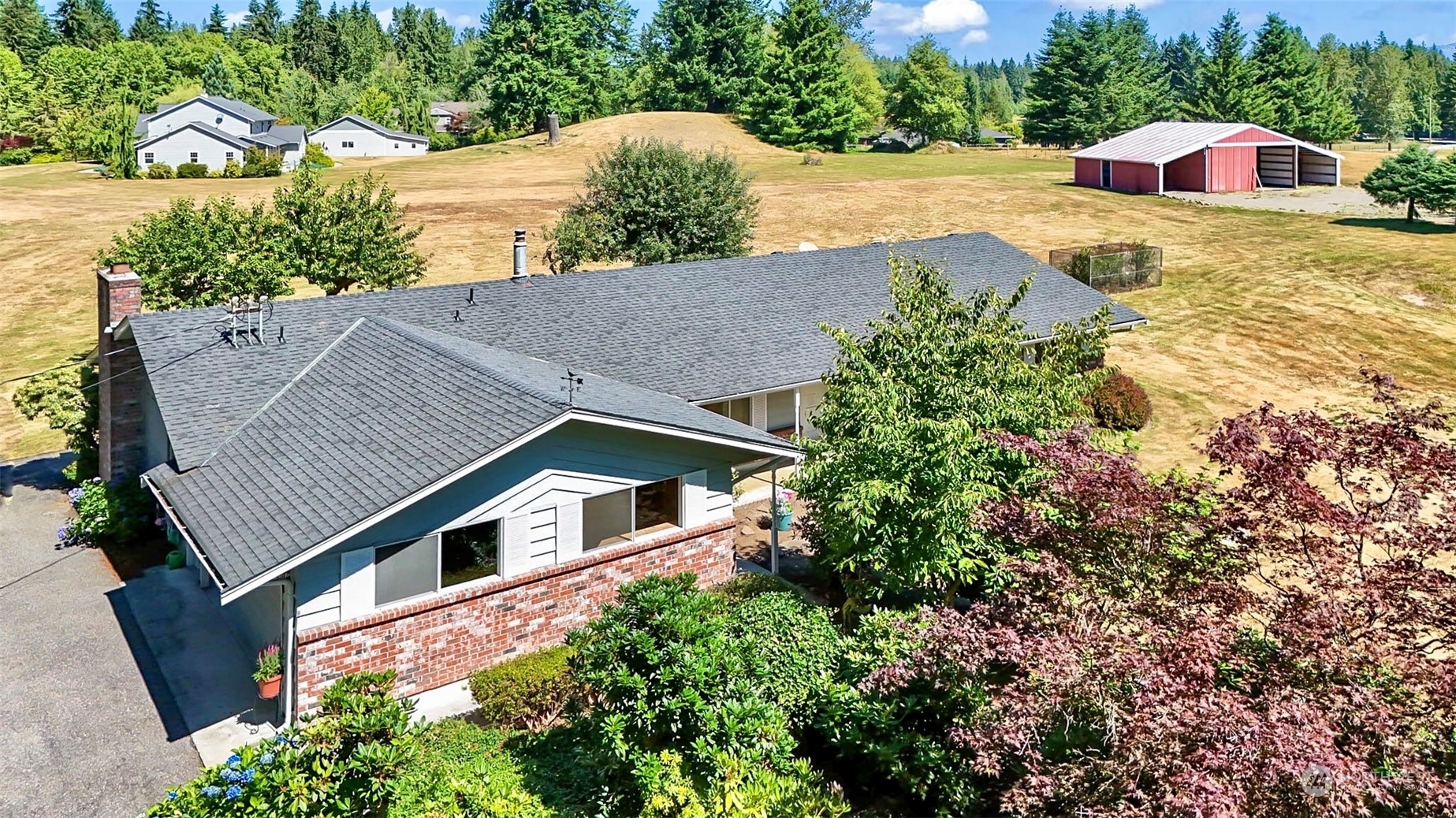 Property Photo: 9607 132nd Street NE WA 98223