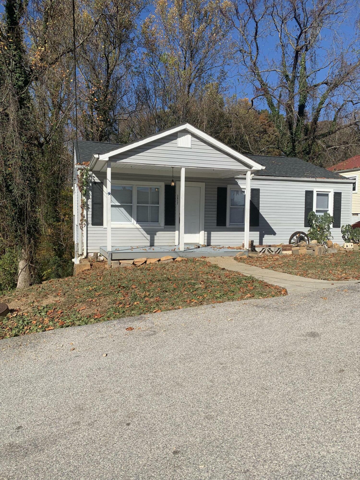 3912 Bond Drive  Kingsport TN 37664 photo