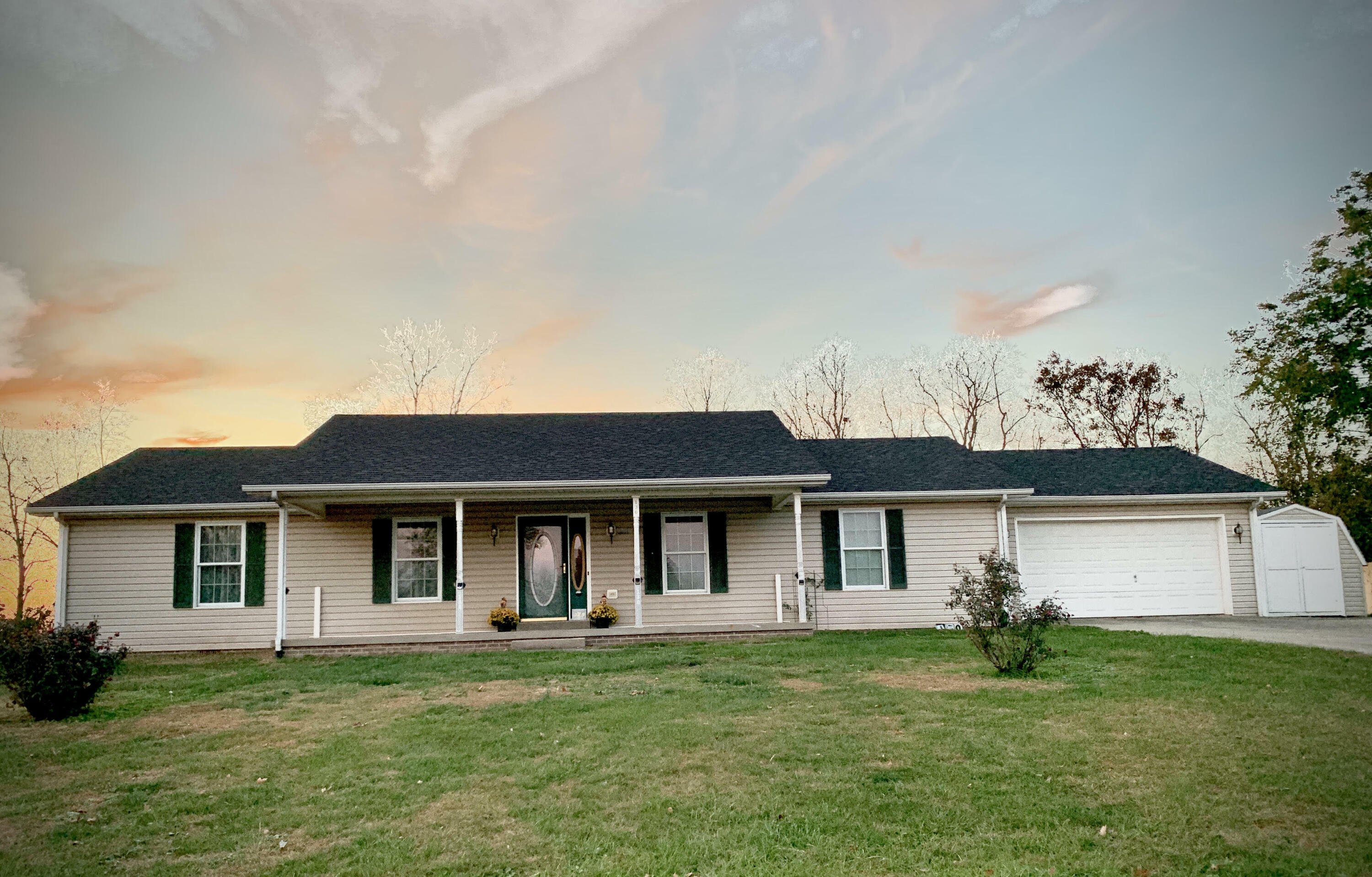 Property Photo:  130 Donald Drive Drive  KY 40475 