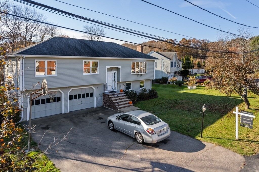 Property Photo: 8 Coach Ln MA 02026