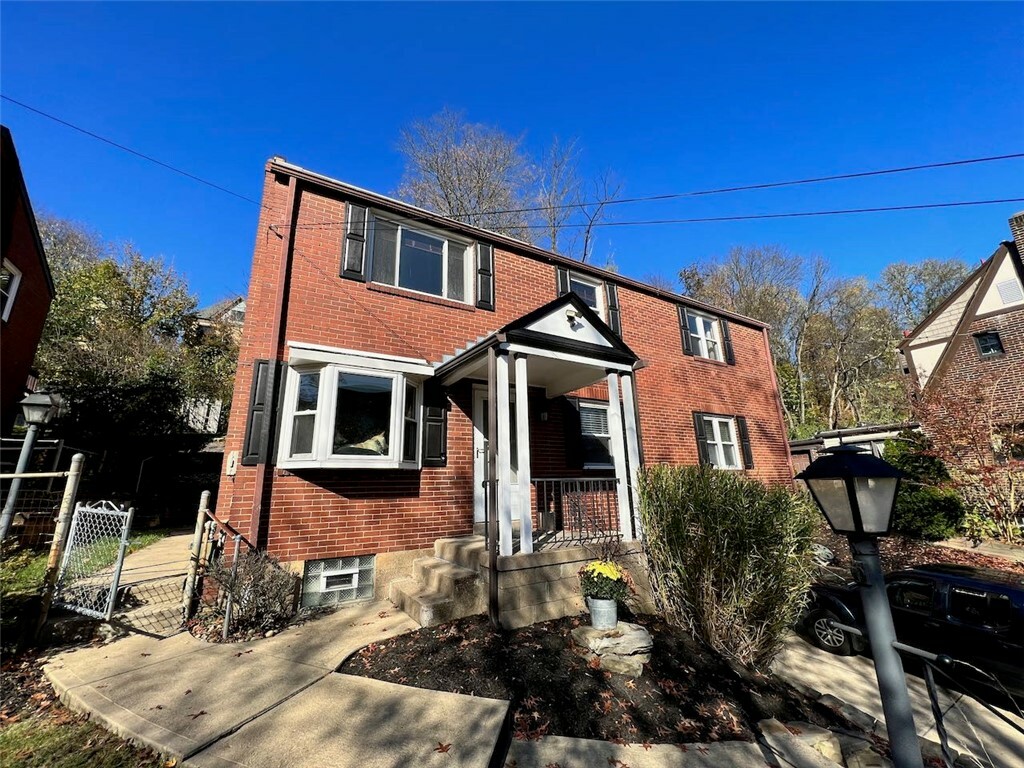 Property Photo:  29 McKelvey Avenue  PA 15218 