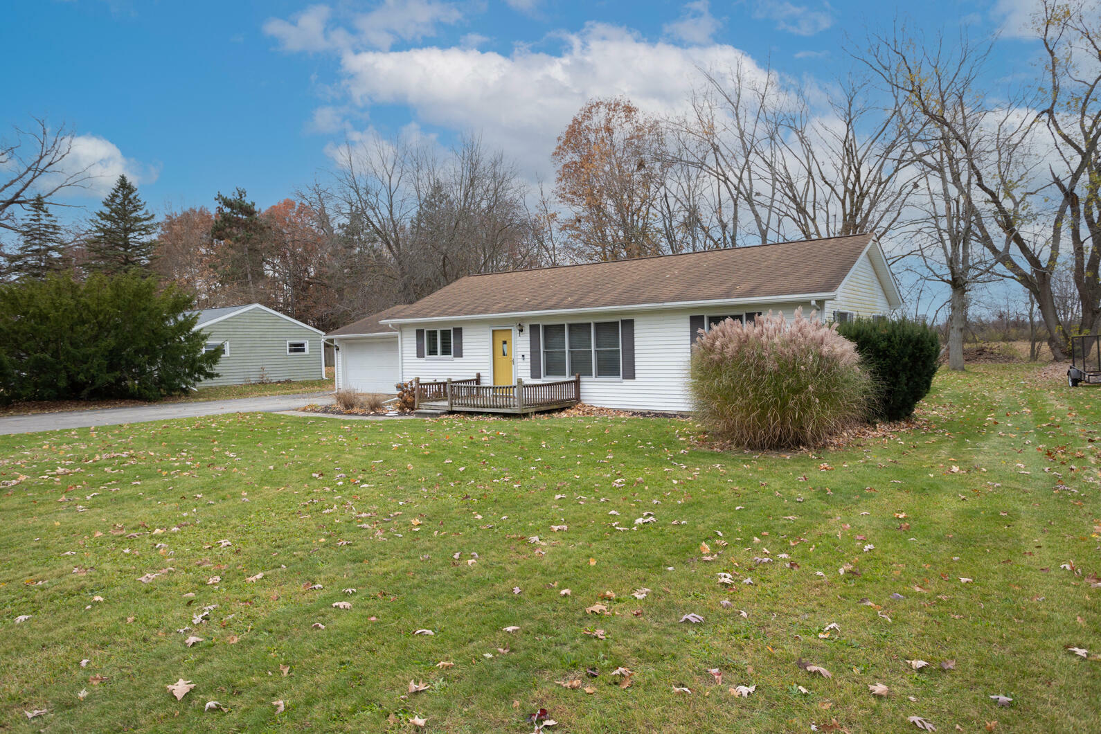 Property Photo:  6022 Oak Point Road  MI 49201 