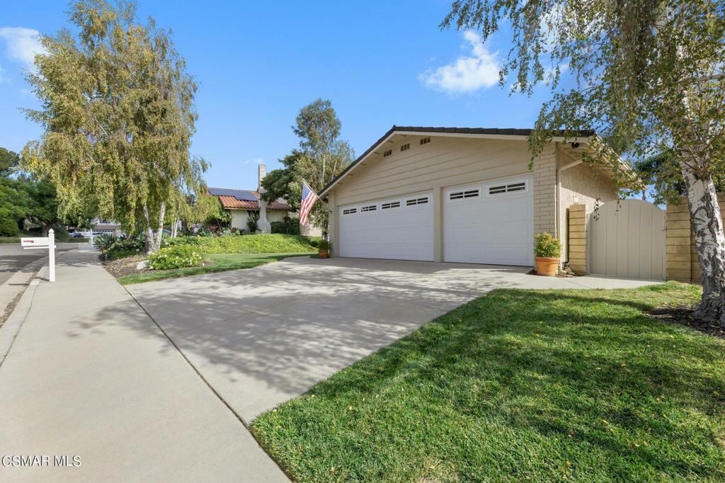 Property Photo:  30806 Catarina Drive  CA 91362 