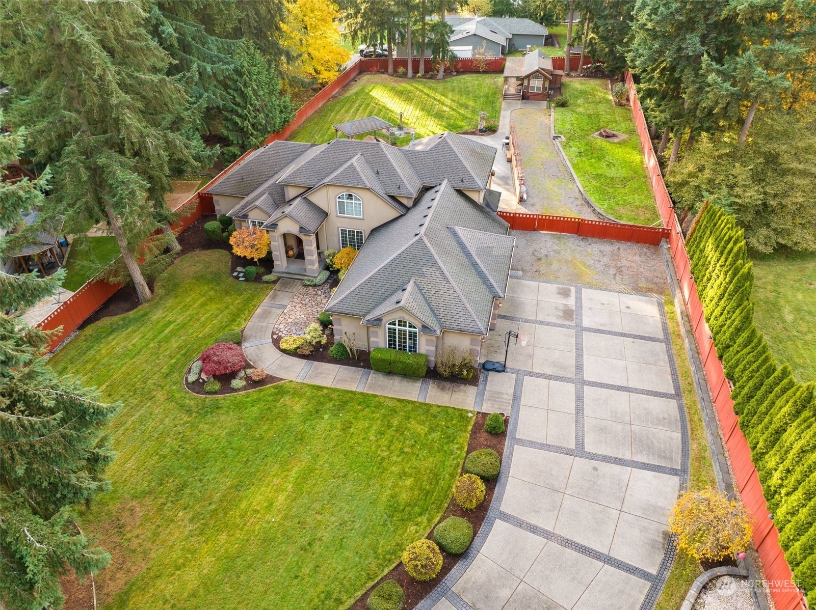 Property Photo:  6001 187th Avenue E  WA 98391 