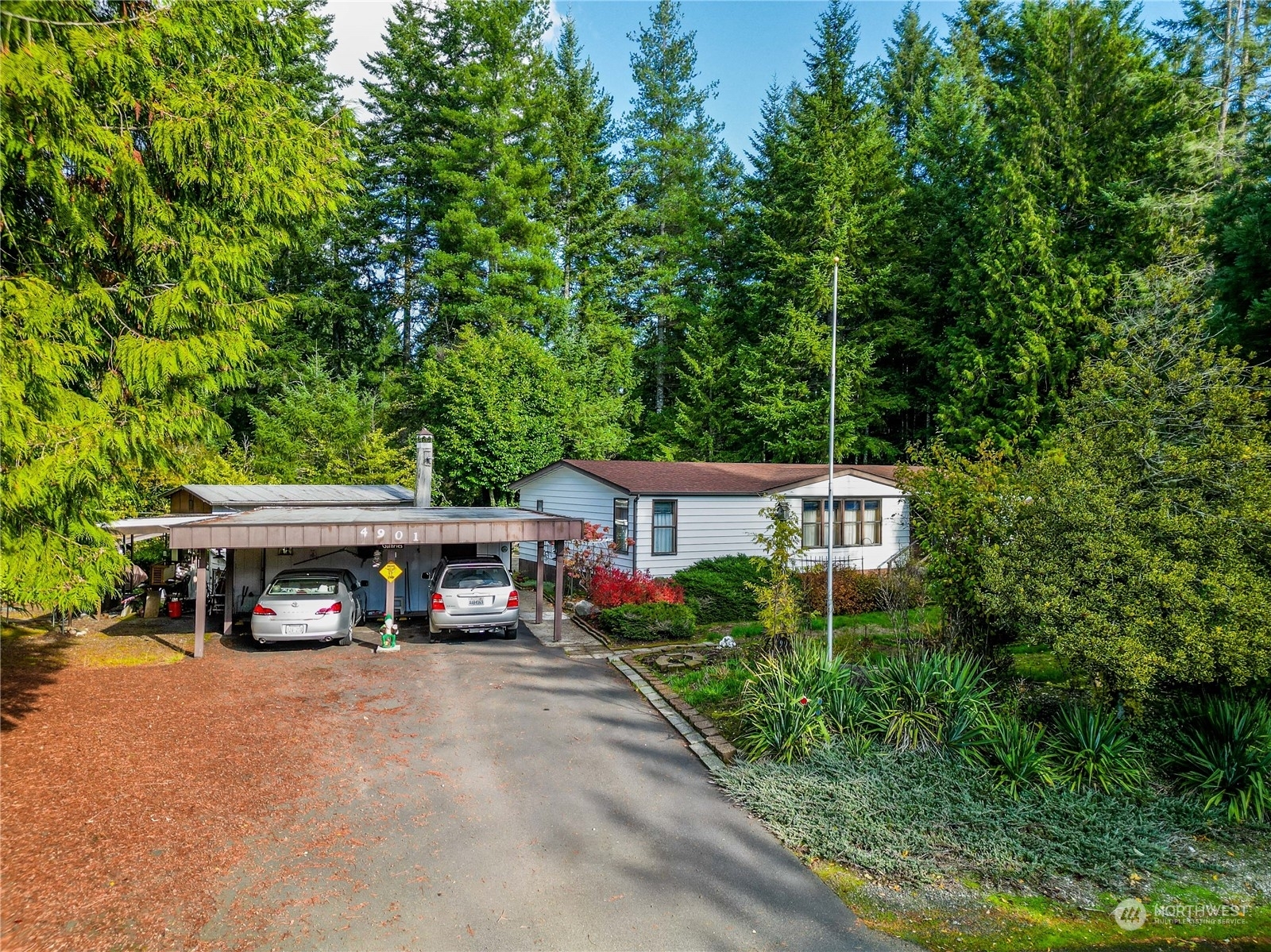 Property Photo:  4901 Barbara Lane SE  WA 98359 