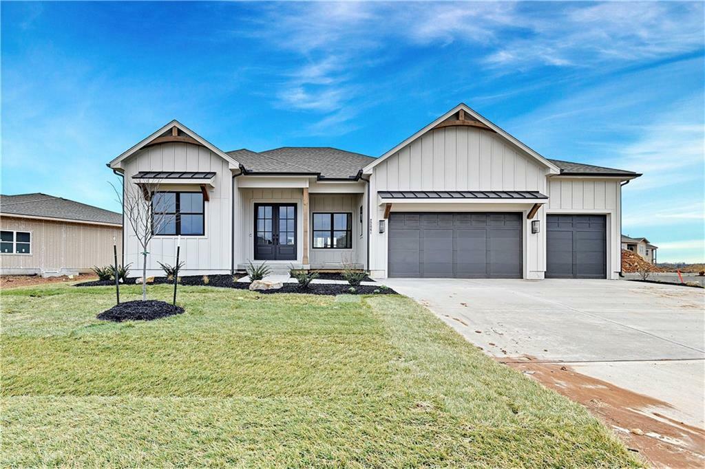 Property Photo: 22061 W 93rd Terrace KS 66220