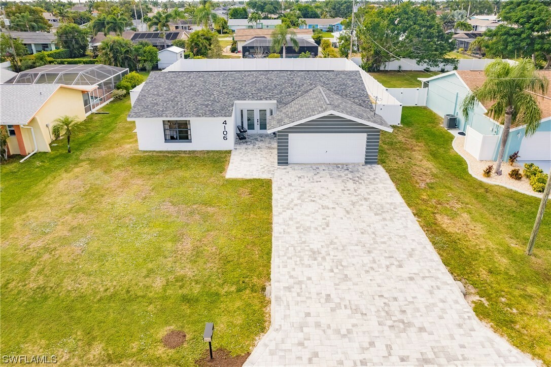 Property Photo:  4106 SE 2nd Avenue  FL 33904 