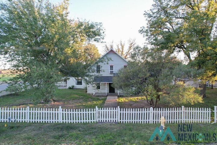Property Photo: 1339 Muscatel Avenue NM 88220-9218