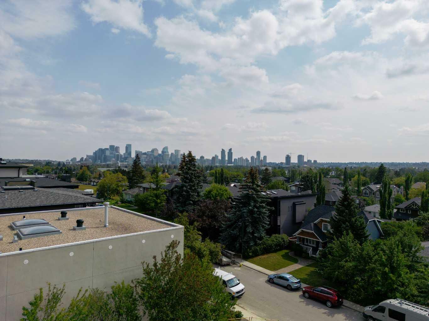 Property Photo: 2128 9 Avenue NW AB T2N1E4