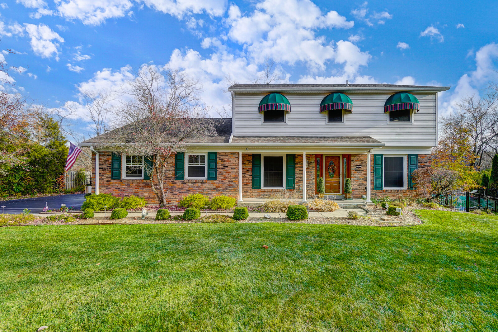 Property Photo: 2822 Springwood Ct OH 45248