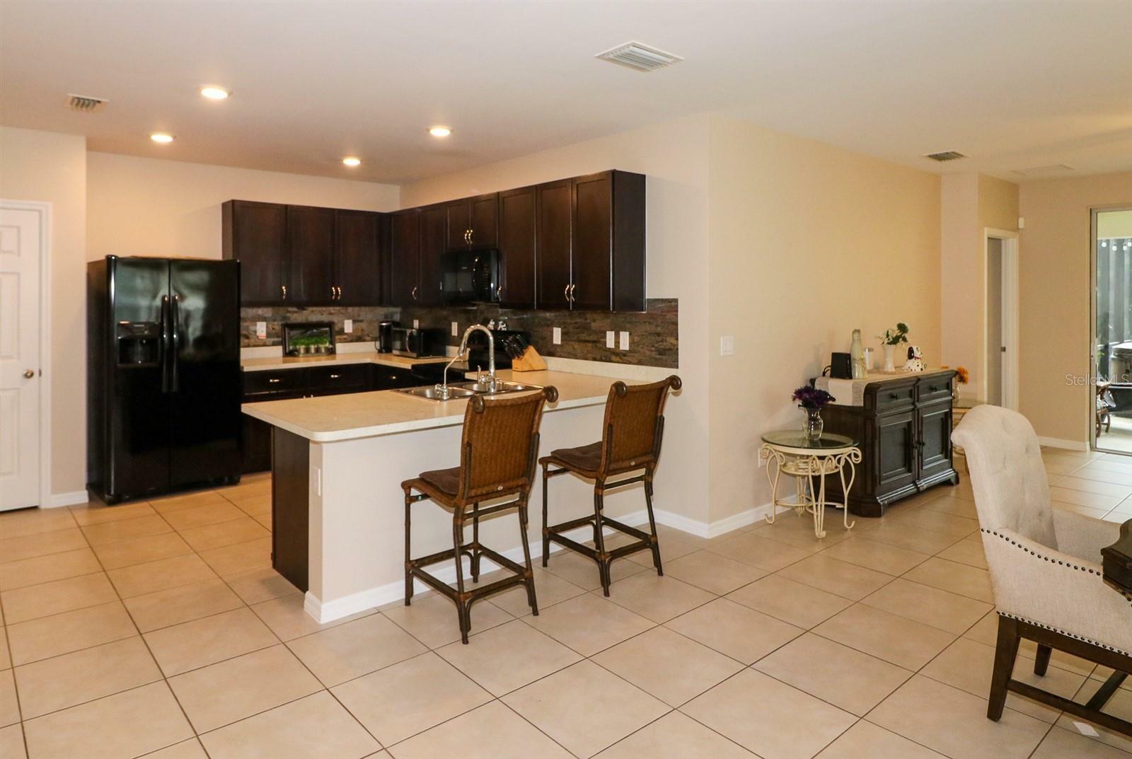 Property Photo:  7401 W Lenox Circle  FL 33950 