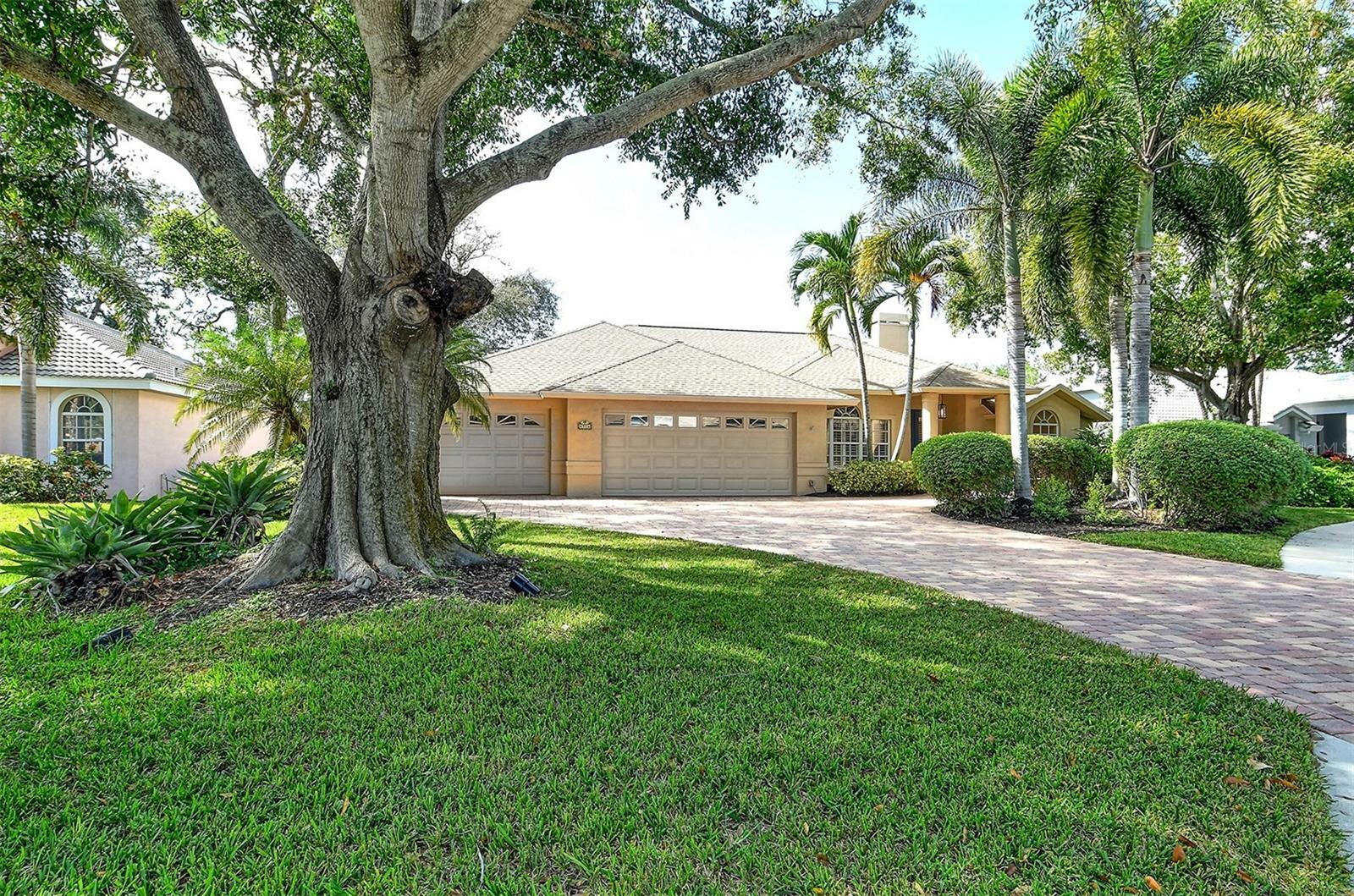 Property Photo:  4386 Indian Point Trail  FL 34238 