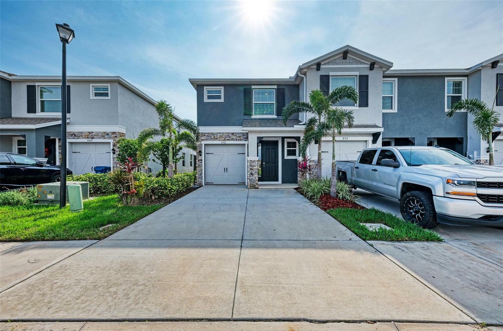 Property Photo: 8721 Daydream Street FL 34238