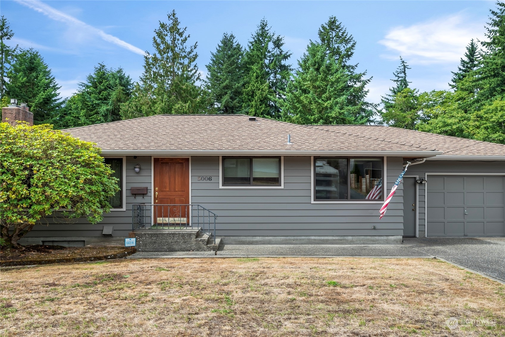 Property Photo: 5006 W View Drive WA 98203