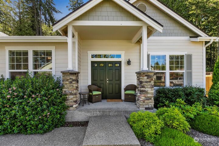 Property Photo:  27673 McIntosh Loop NE  WA 98346 