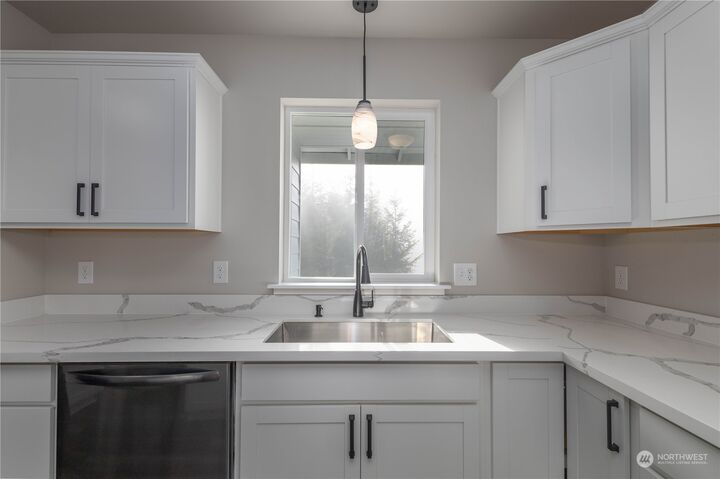 Property Photo: 61 E Ellinor Peak Place WA 98528