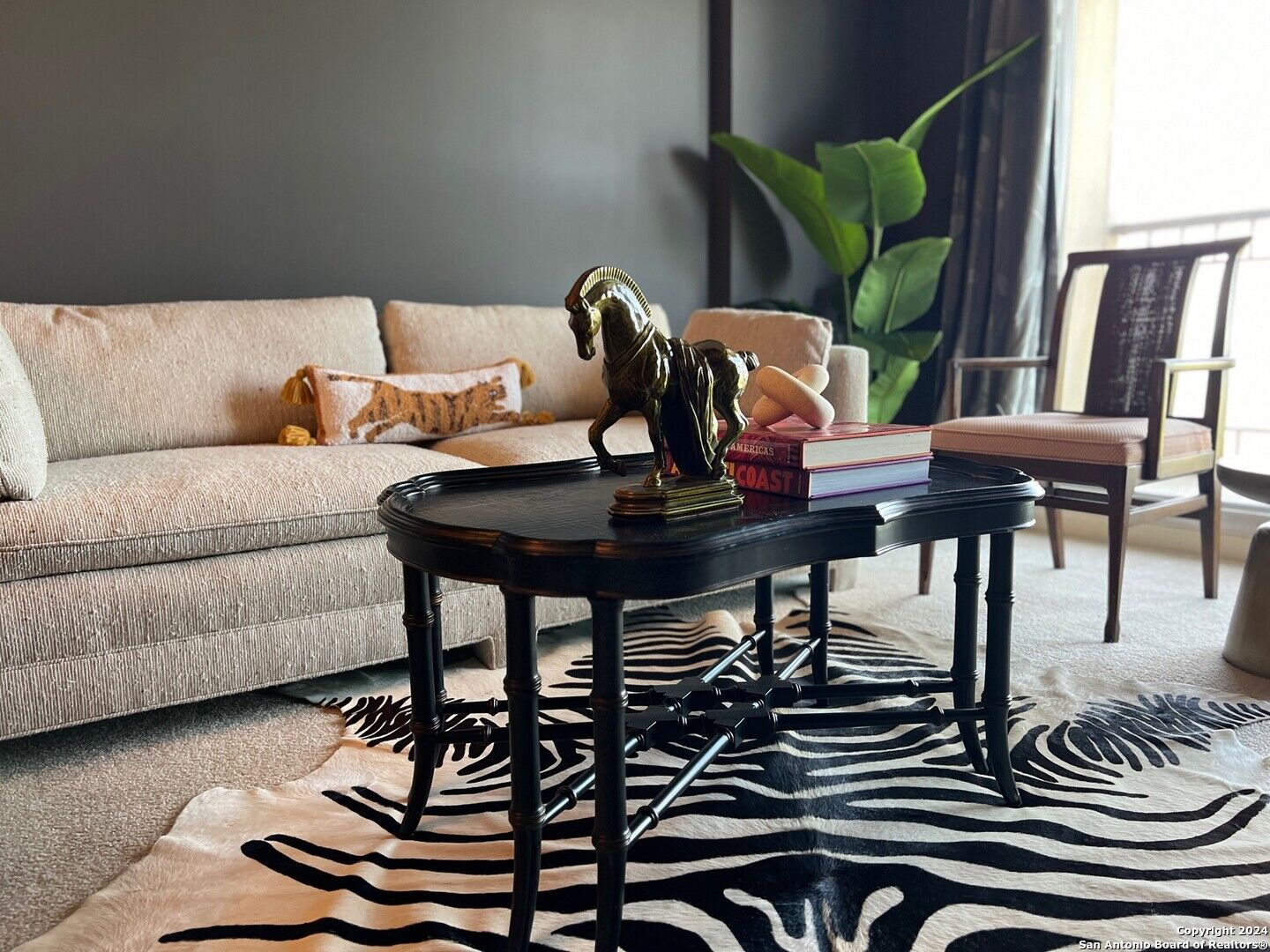 Property Photo: 1 Towers Park Ln 1104 TX 78209