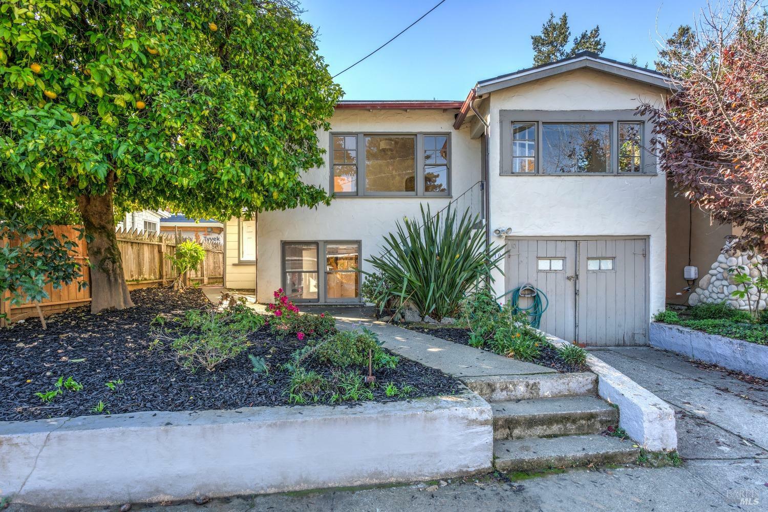 Property Photo: 10 Locke Lane CA 94941