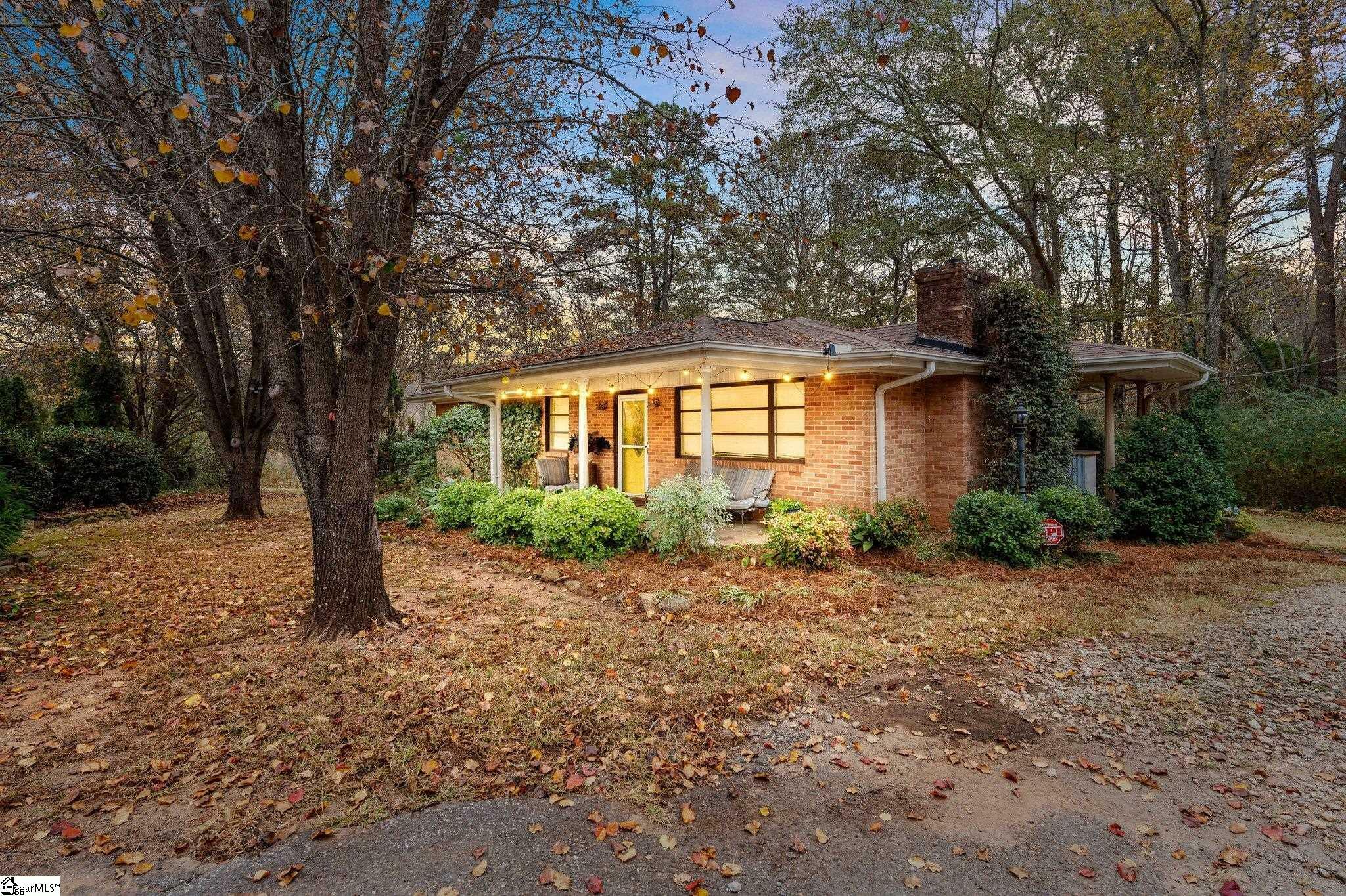 Property Photo:  124 Osteen Hill Road  SC 29669 