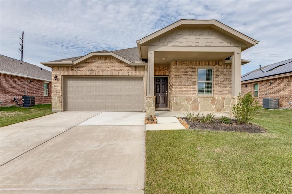 Property Photo:  4423 Bay Vista Drive  TX 77523 