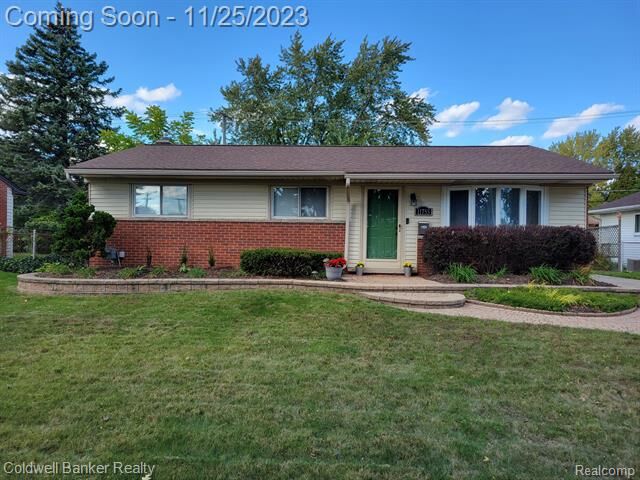 Property Photo:  11753 Wheaton Drive  MI 48313 