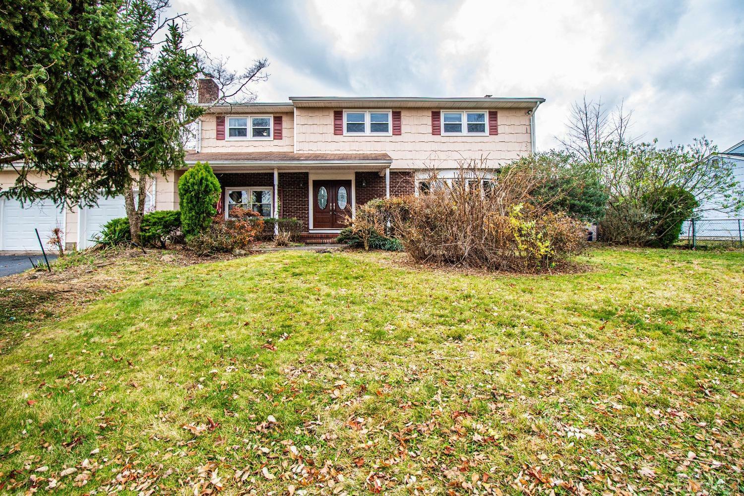 Property Photo:  29 Devon Drive  NJ 08854 