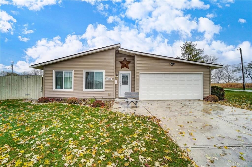 Property Photo:  1058 Columbus Hines Way  OH 45345 
