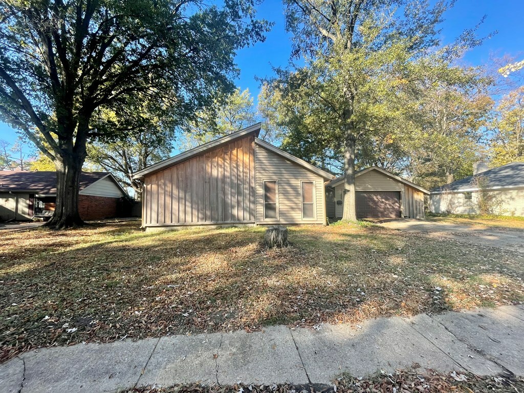 Property Photo:  1036 Roselawn Drive  AR 72301 