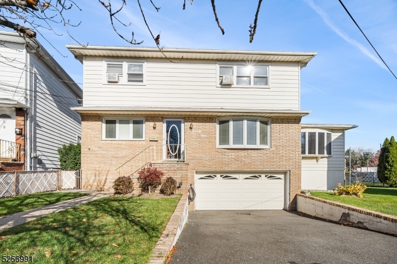 Property Photo: 22 Kennedy Ct NJ 07071