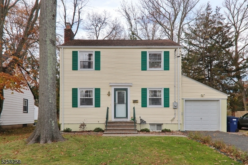 Property Photo:  1245 Cambridge Ave  NJ 07062 