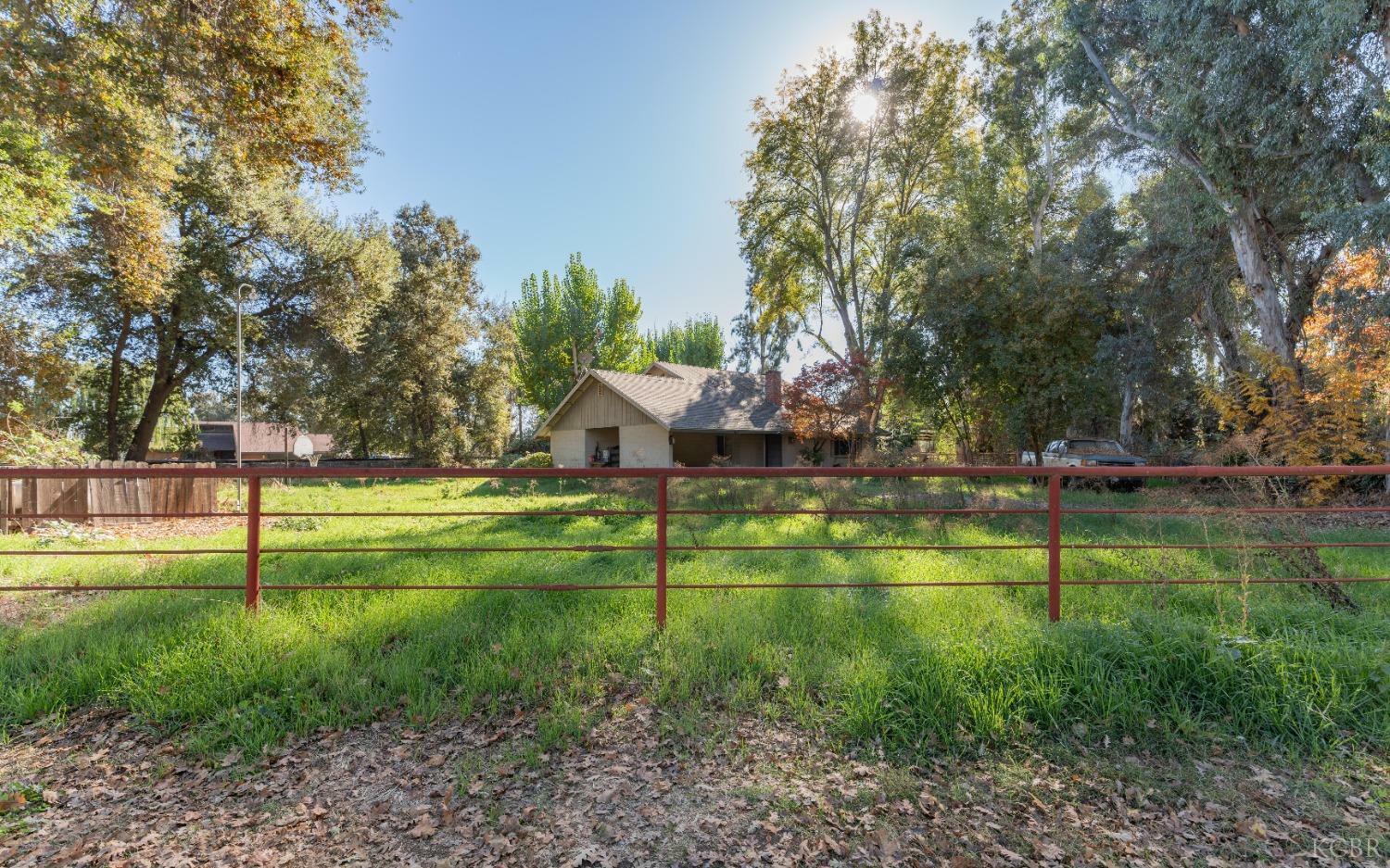 Property Photo:  18677 Lort Drive  CA 93292 