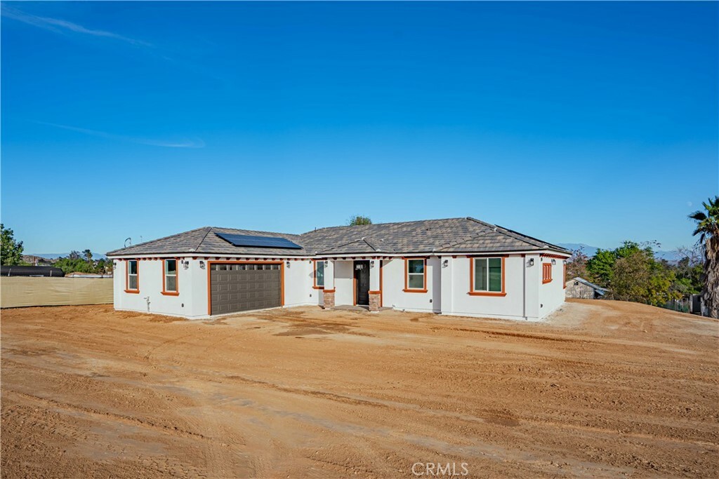 Property Photo:  22835 Betty Road  CA 92570 