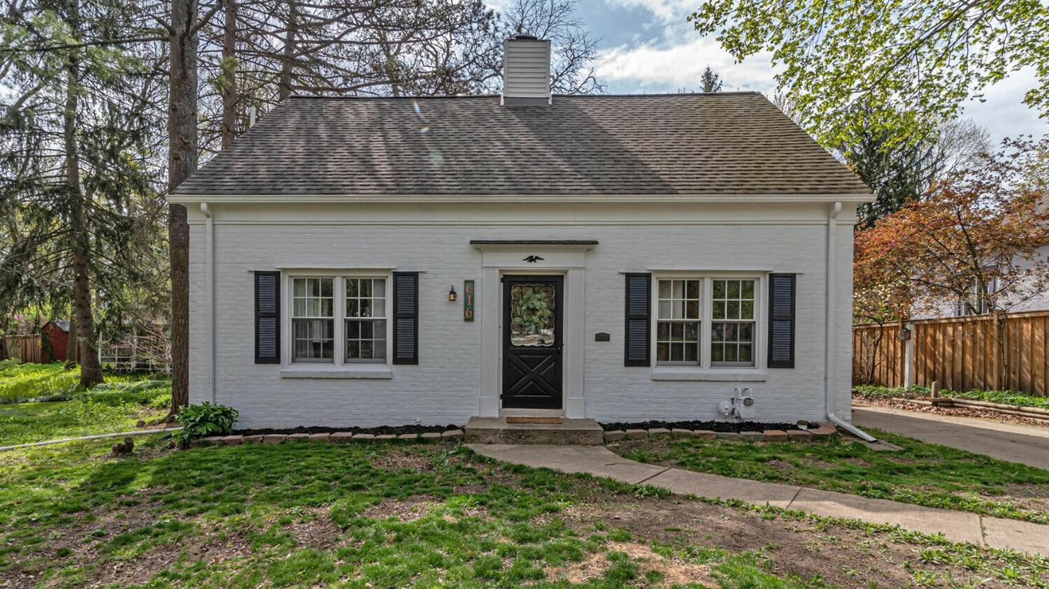 Property Photo:  616 Collegewood Street  MI 48197 