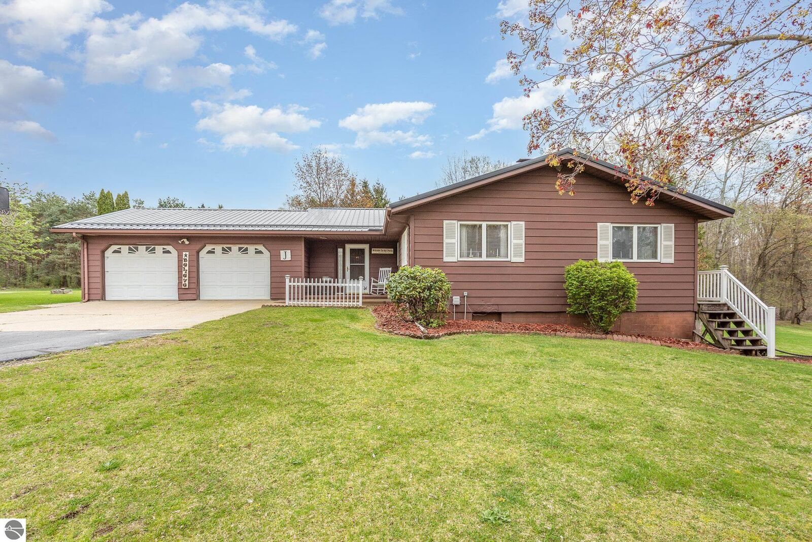 Property Photo: 11355 S Nottawa Road MI 48877