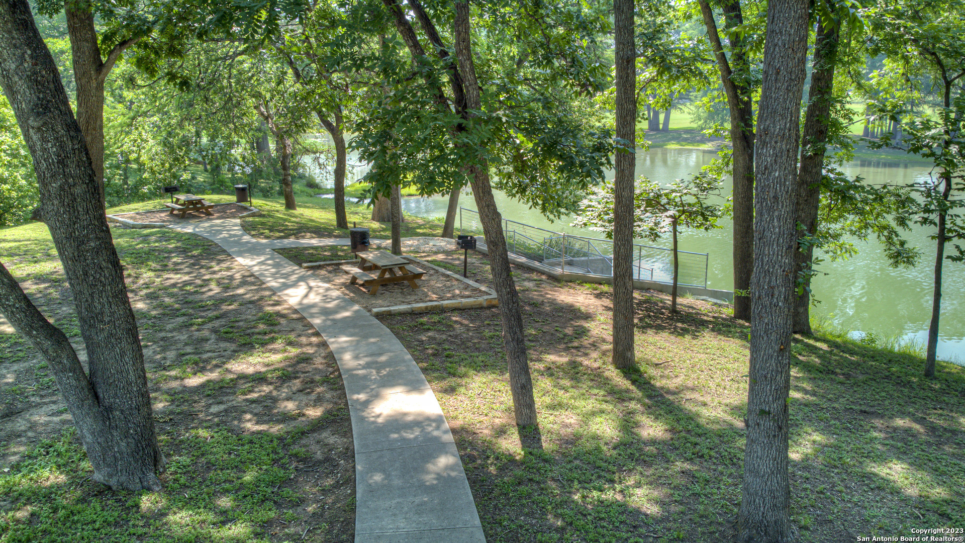 Property Photo:  170 Spring Lakes Pkwy  TX 78028 