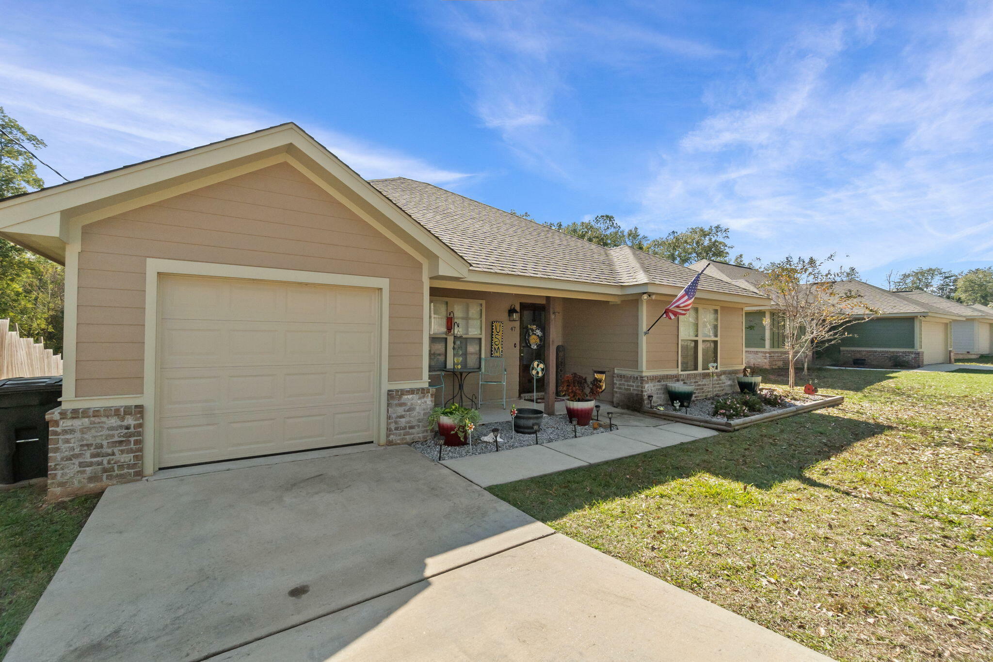 Property Photo:  47 Logaras Cir.  MS 39475 