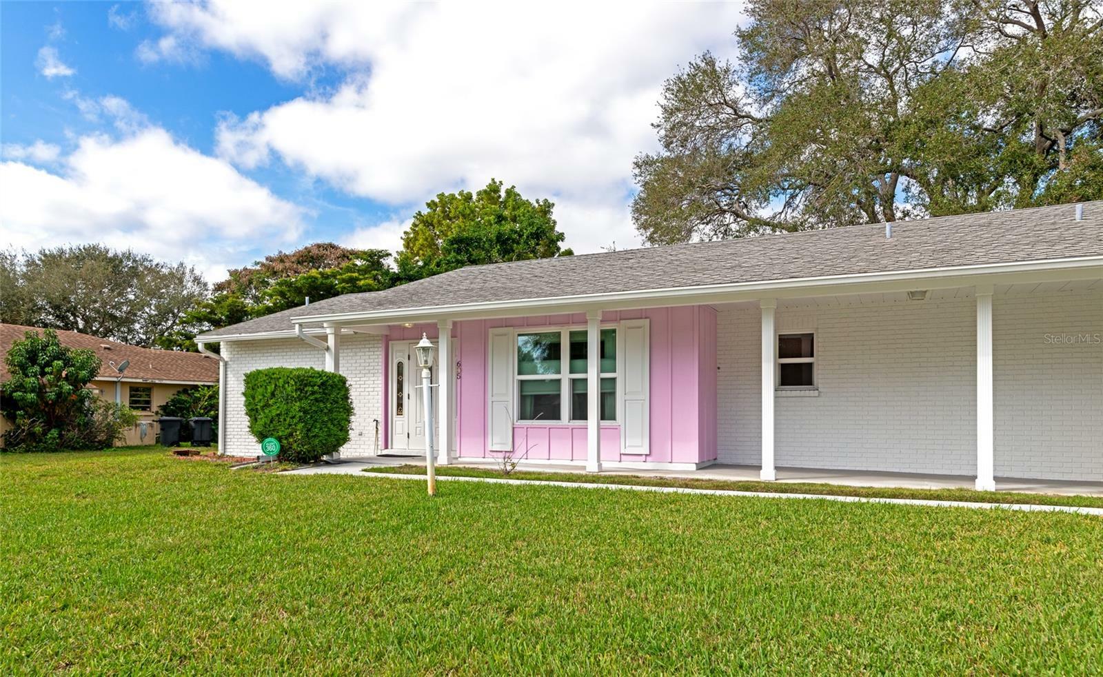 Property Photo:  605 McArthur Avenue  FL 34243 