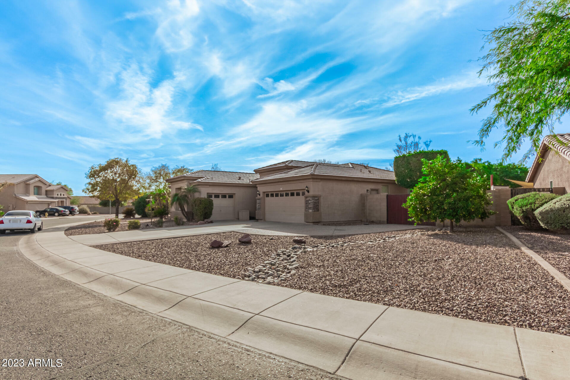 Property Photo:  14839 W Port Royale Lane  AZ 85379 