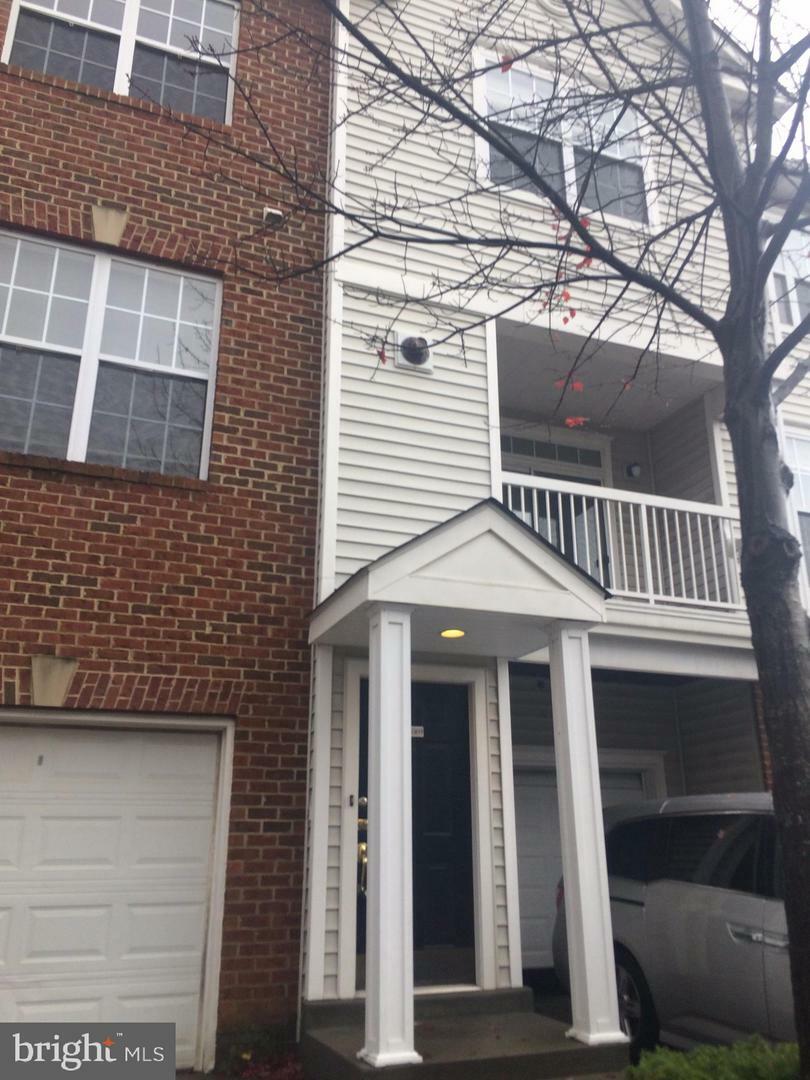 Property Photo: 13069 Marcey Creek Road 13069 VA 20171