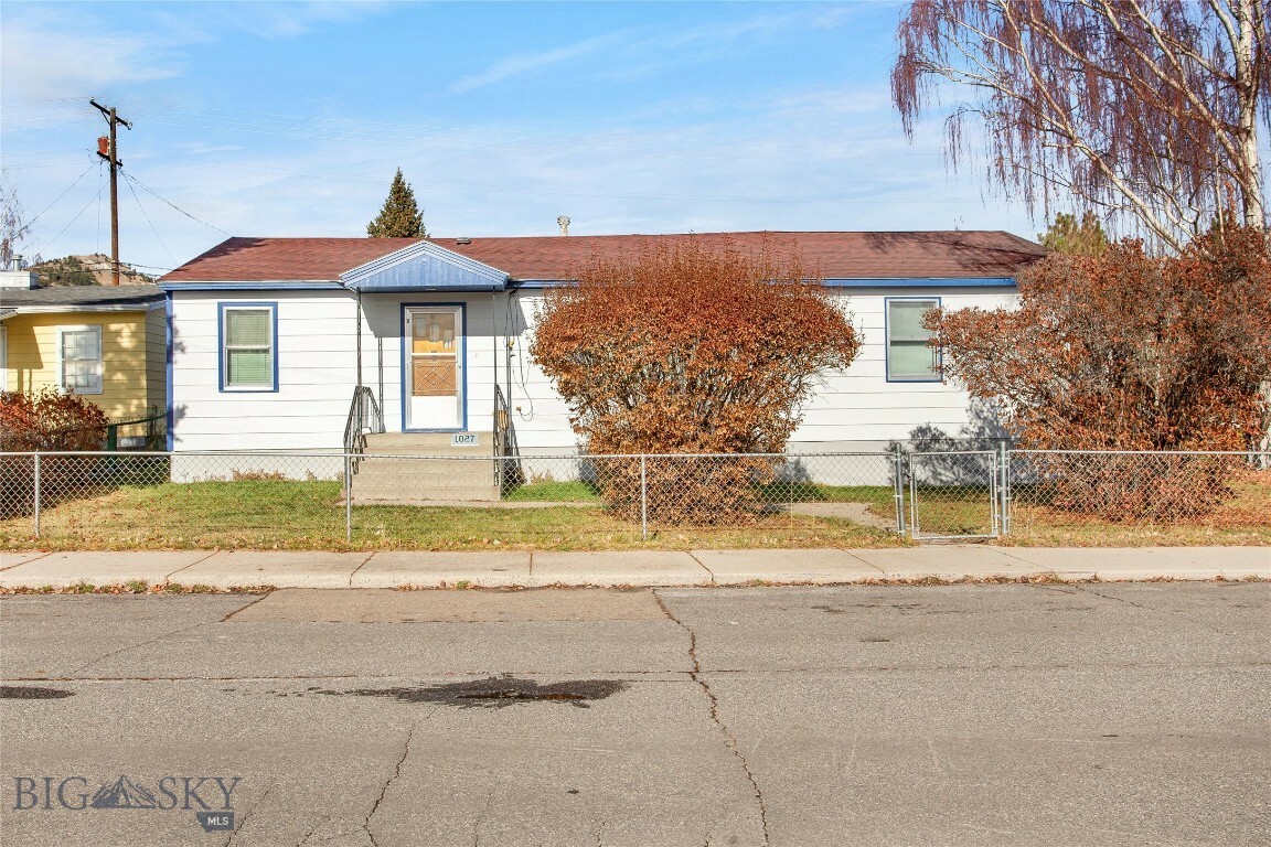 Property Photo: 1027 Steele Street MT 59701