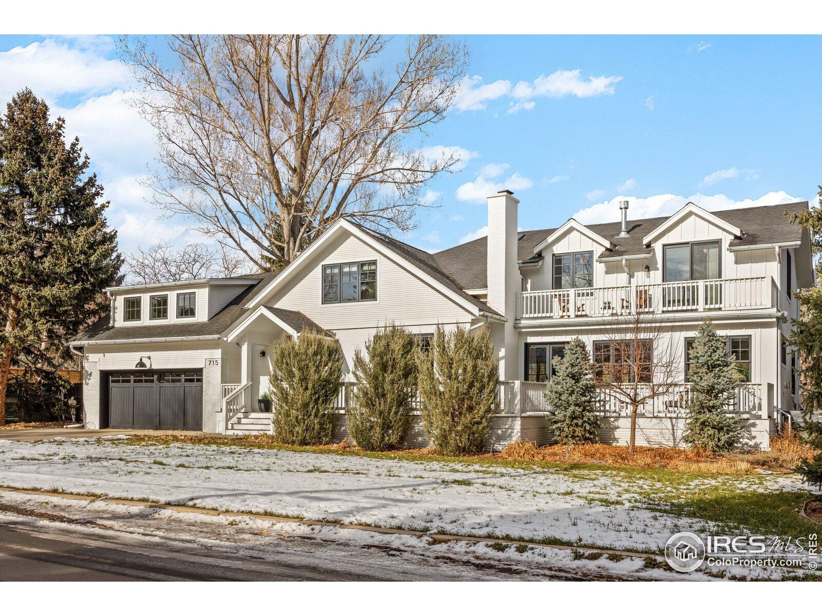 Property Photo: 715 Juniper Ave CO 80304