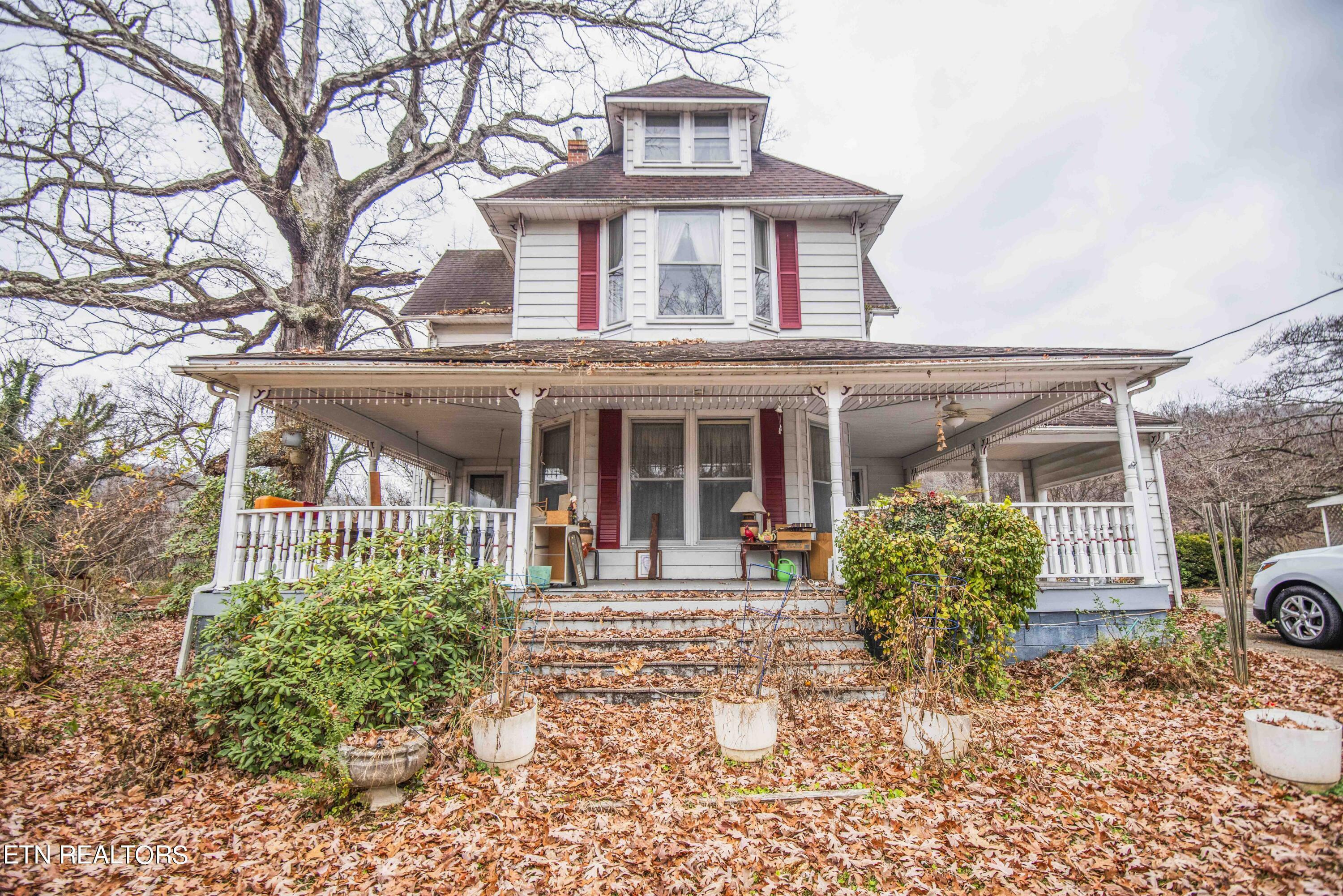 Property Photo:  525 Margrave Drive  TN 37748 